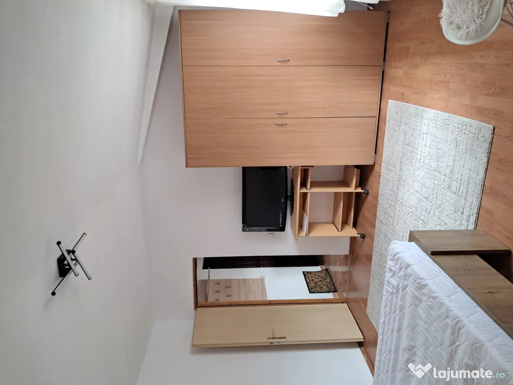 Garsoniera de inchiriat