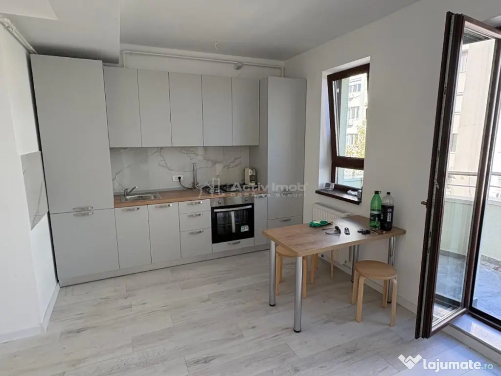 2 camere semidec. - loc parcare - centrala proprie - Titan - 