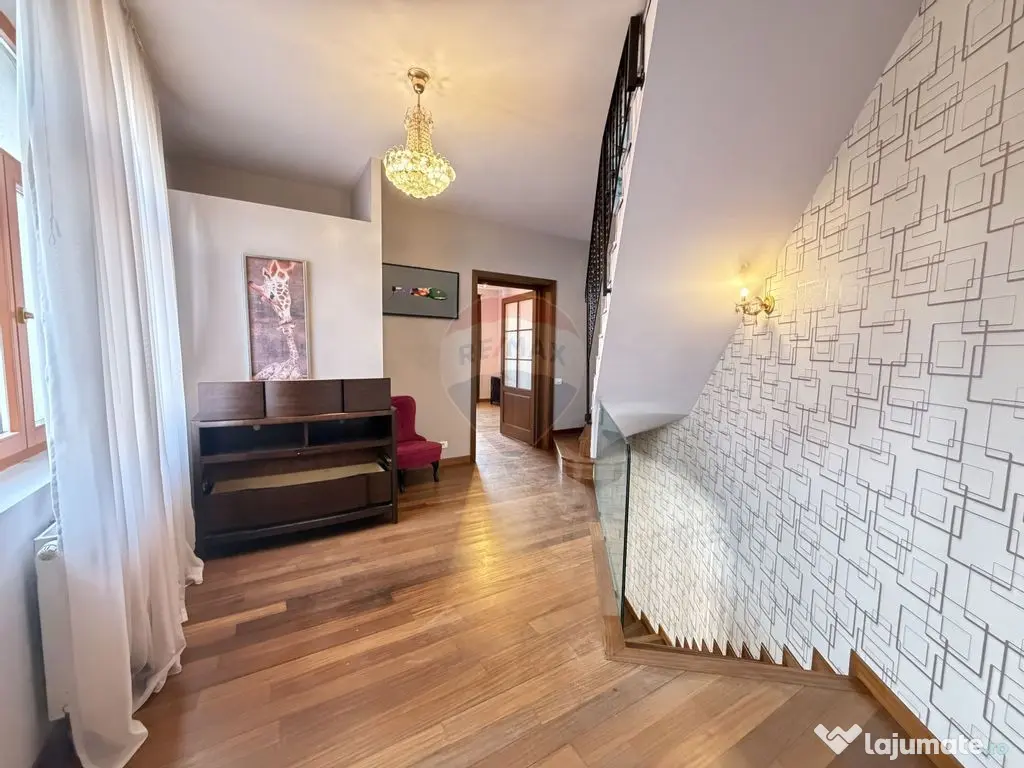 Casă / Vilă Individuală –Strada Ronda, București |D... 