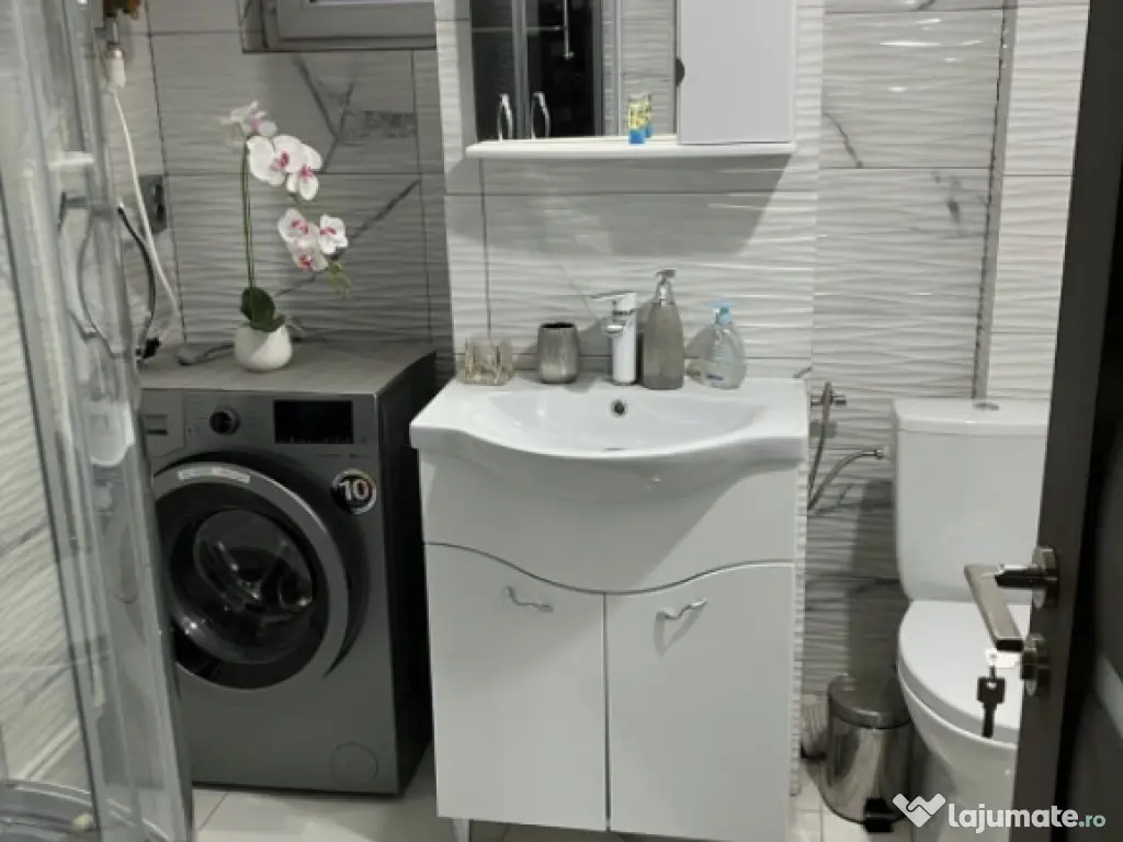 Apartament 2 camere decomandat, SEGARCEA 