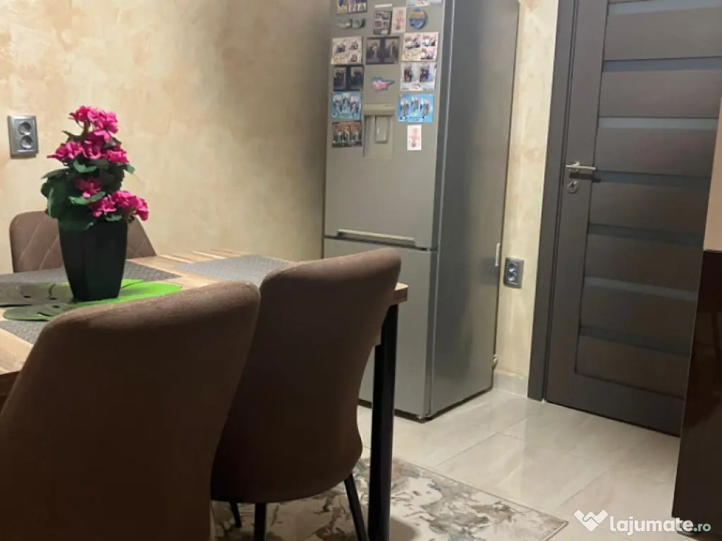 Apartament 2 camere decomandat, SEGARCEA 