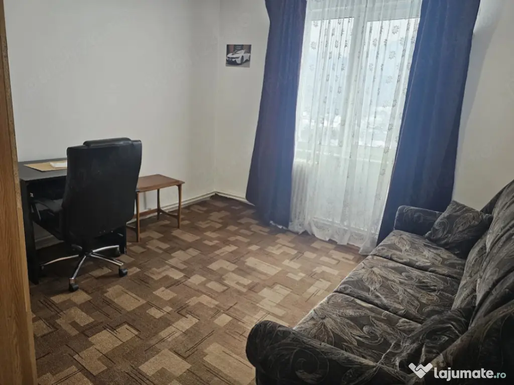 Apartament 3 camere, circular - zona Noua 