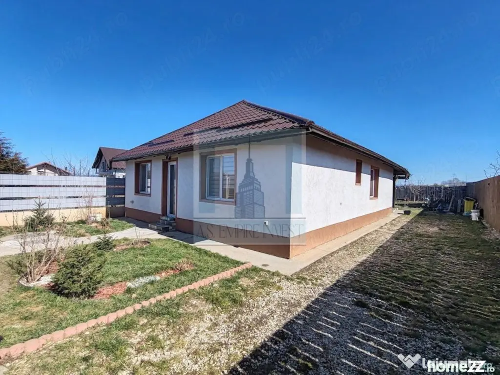 Casă de vânzare 4 camere, teren 460 mp-zona Hărman 