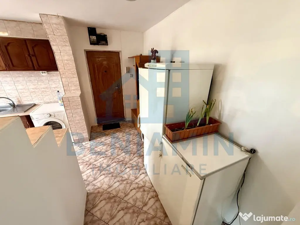 2 decomandate - etaj 3 - 55mp - 1979 - centrala - Galaxie... 