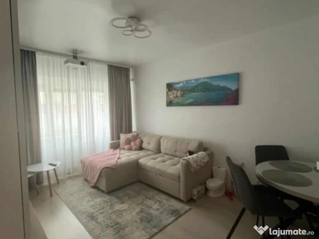 Apartament 3 camere, situat in zona Inel II