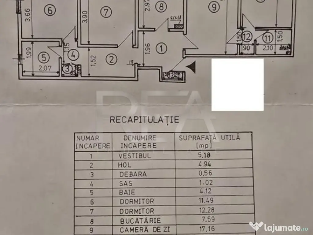 4 camere Dristor decomandat, an 1984, 82 mp 