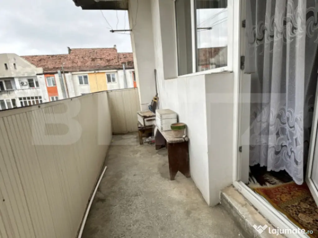 APARTAMENT CU 4 CAMERE ,LANGA MUZEU
