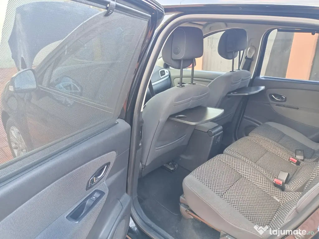 Renault Grand Scenic 1,5dci 110cp, carte de România, 7 locuri, 2011 