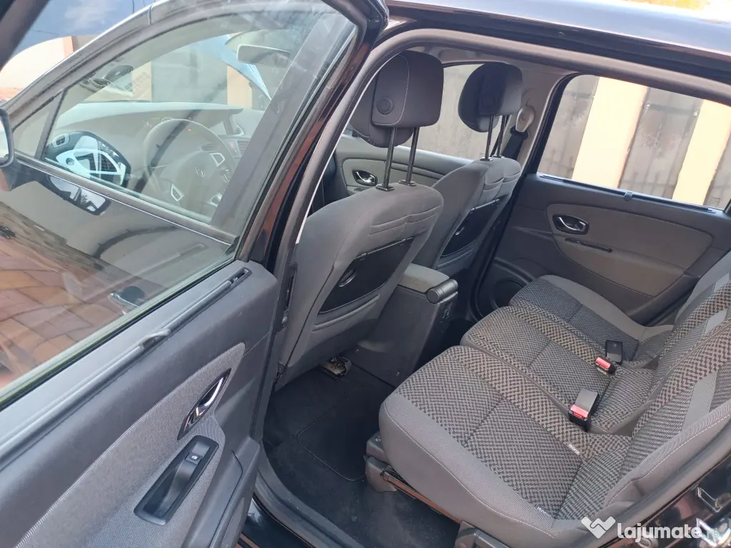 Renault Grand Scenic 1,5dci 110cp, carte de România, 7 locuri, 2011 