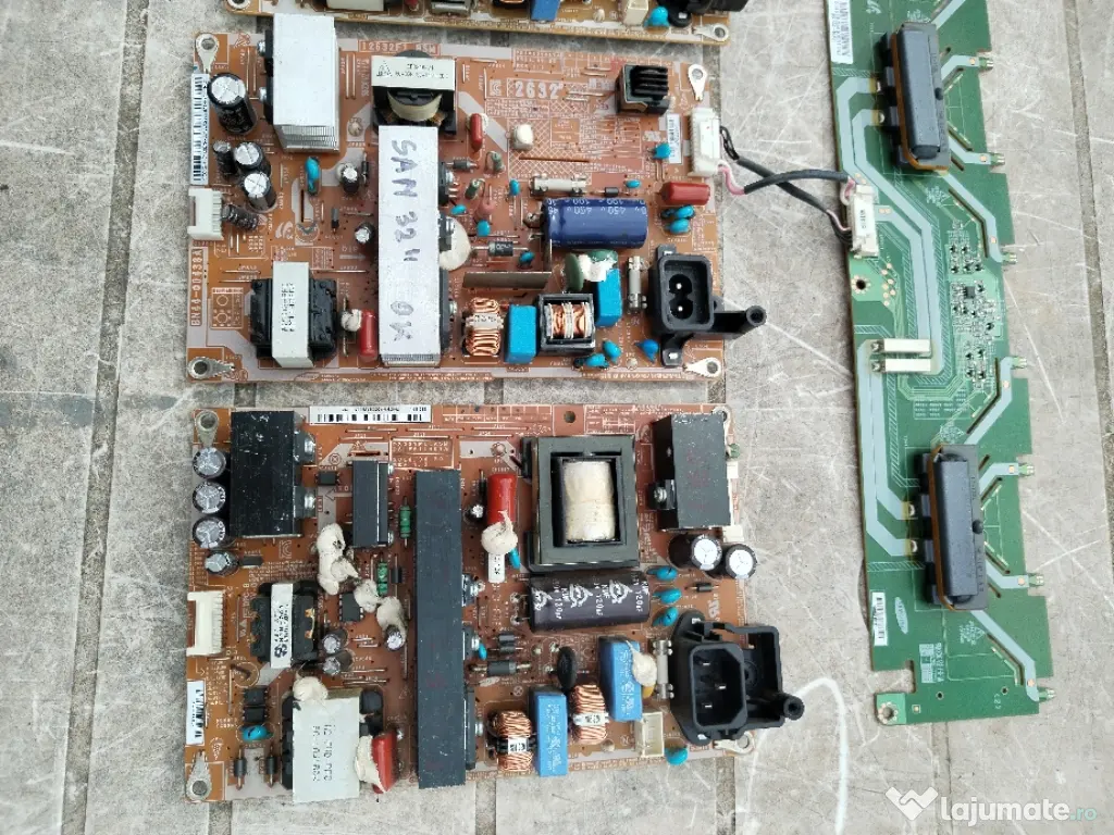 Surse de tv lcd Samsung de 32" 