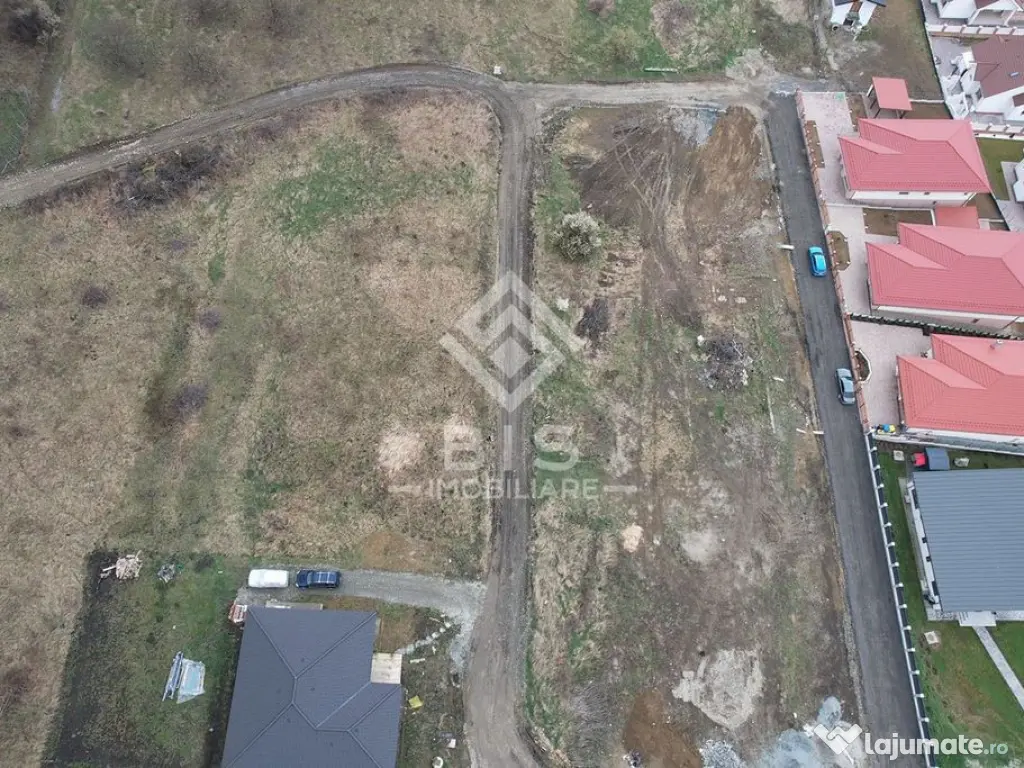 Teren Casa 700 mp / Sigmir Zoan exclusiva de Case