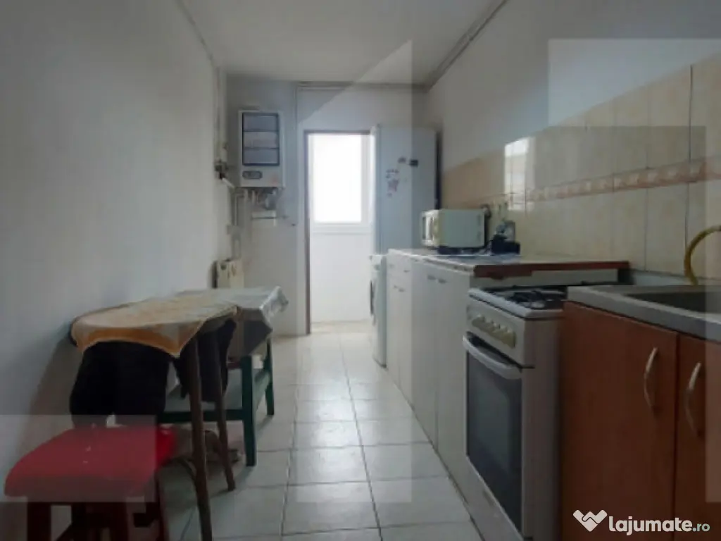Inchiriere apartament 3 camere decomandate I Vedere superbă 