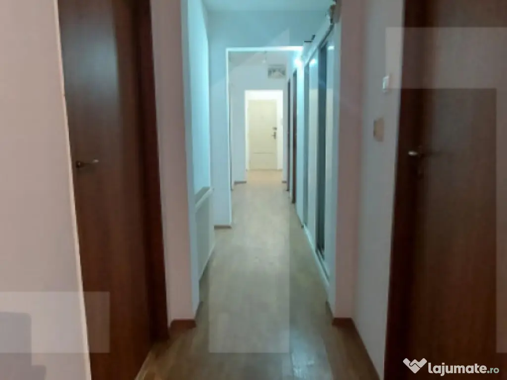 Inchiriere apartament 3 camere decomandate I Vedere superbă 