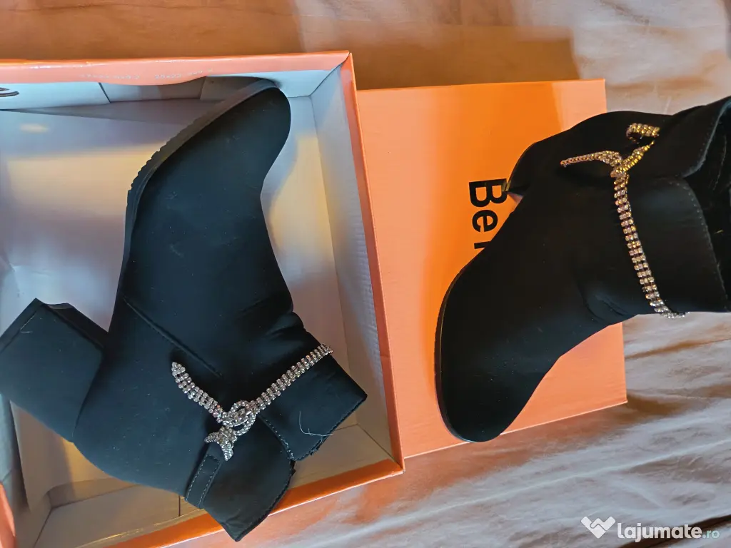 Botine și pantofi de ocazie! 