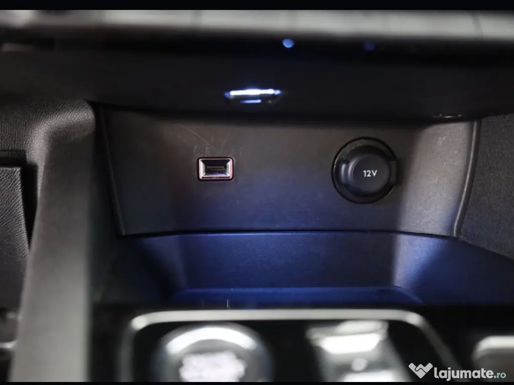 Peugeot 3008 225 e-ETA8 Allure Pack