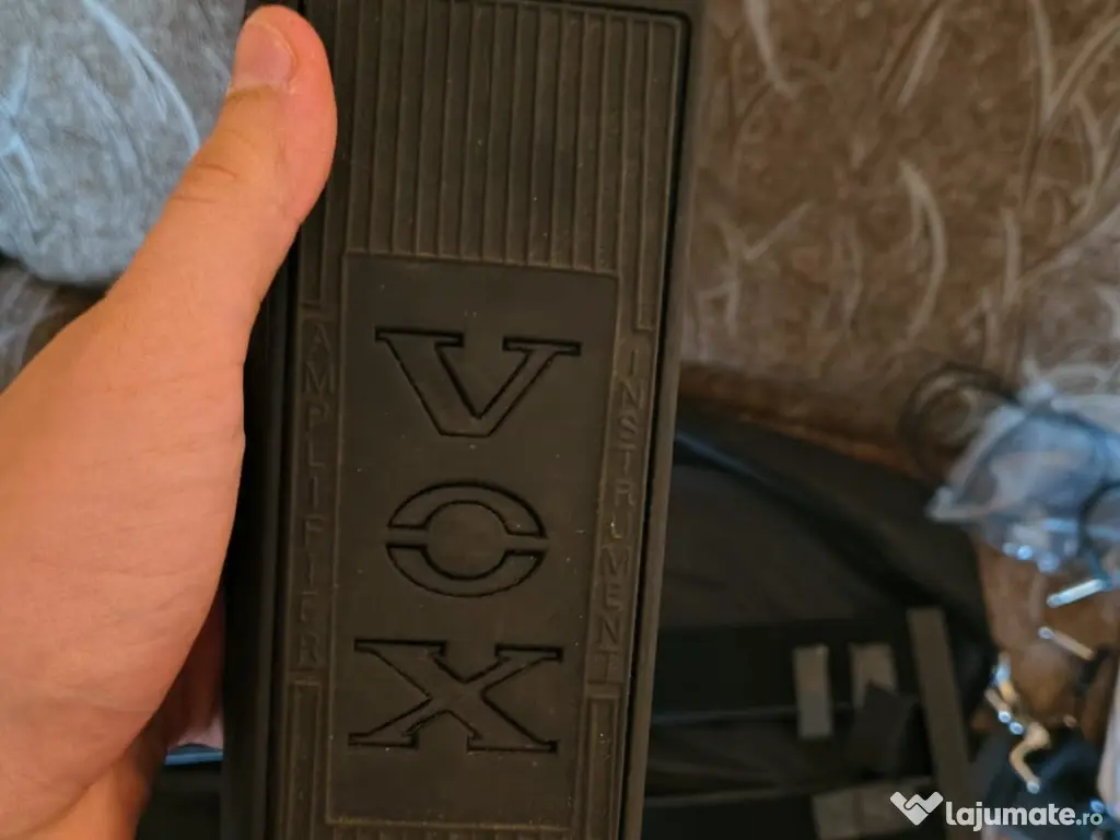 Pedale chitara diferite efecte 