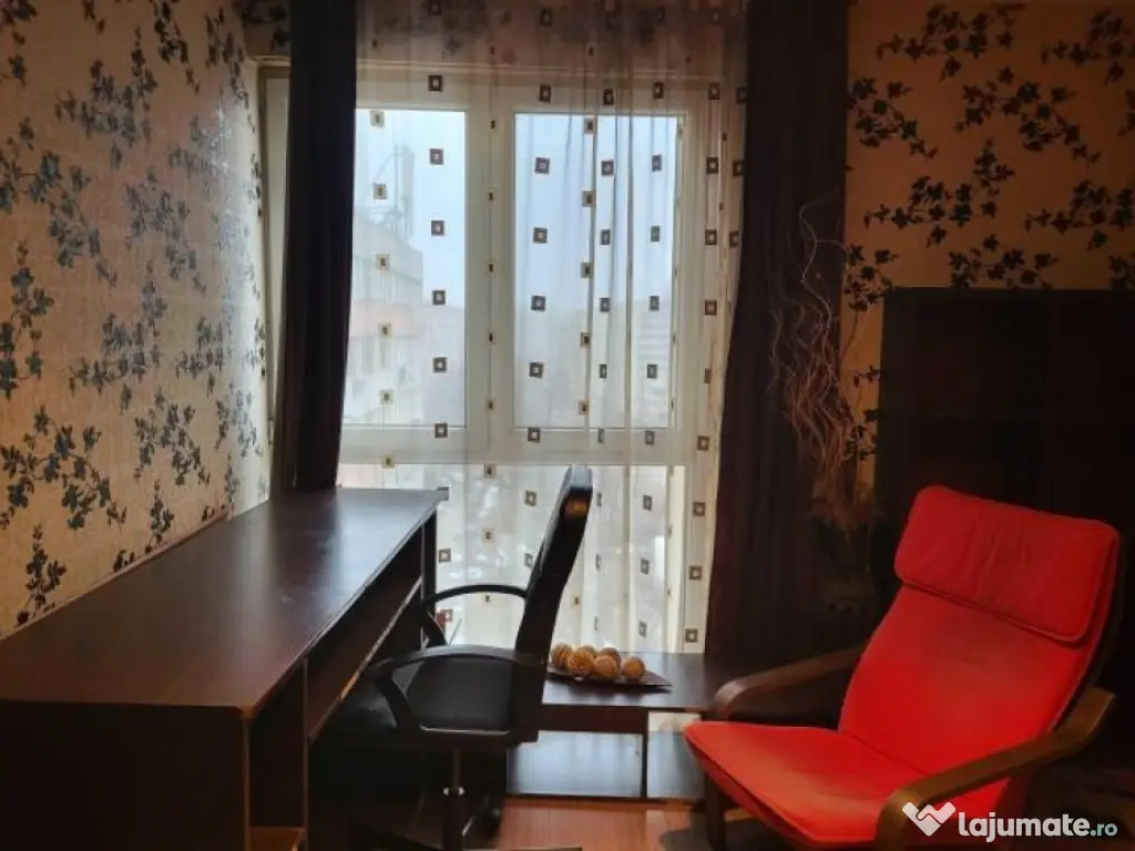 Iancului etaj 9 din 10 decomandat 