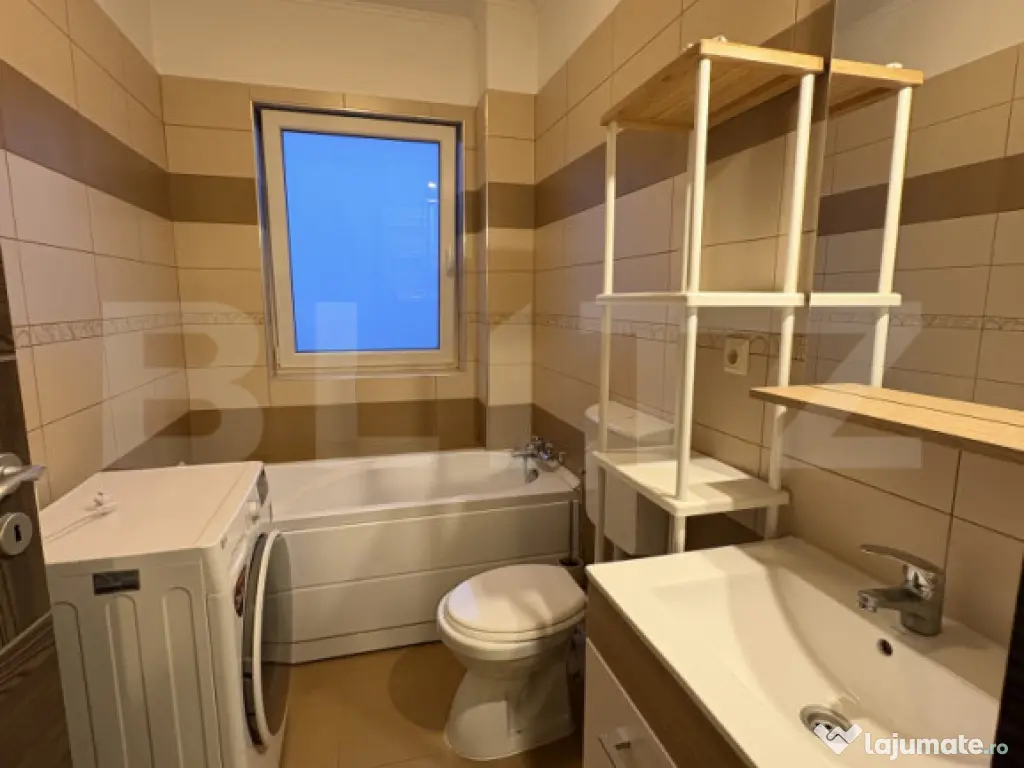 Apartament 2 camere, modern, parcare, zona Grand Hill 