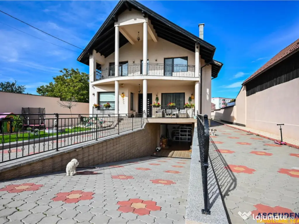 Resedinta distincta, mobilata cu rafinament, pe 1.000 mp ter 