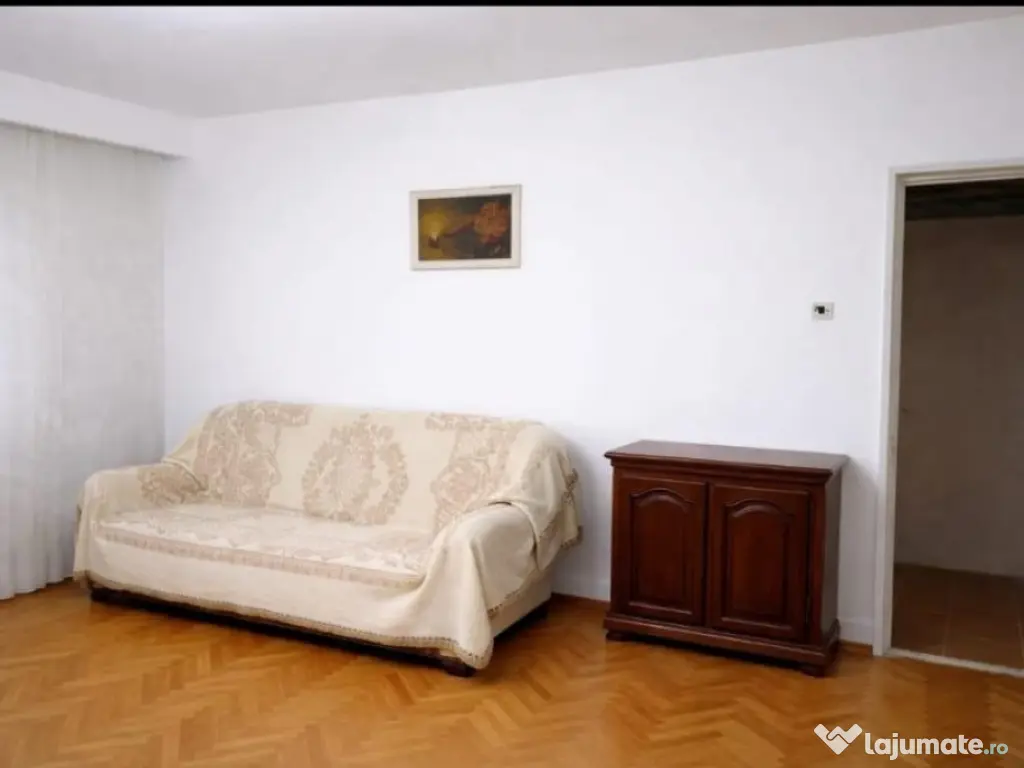 Garsoniera de vanzare, 40 mp, Brazda lui Novac, zona America 