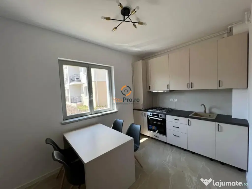 Decomandat Monarch Residence Mosnita Noua/Doua Locuri de Pa 