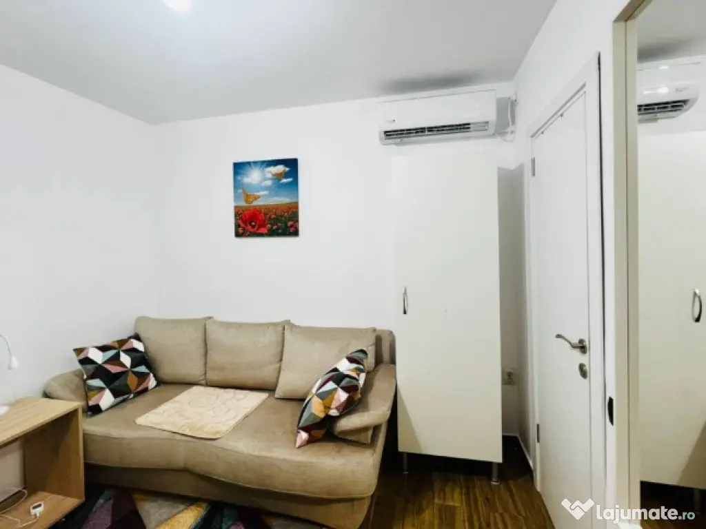 Garsoniera Metrou 1 decembrie 1918 