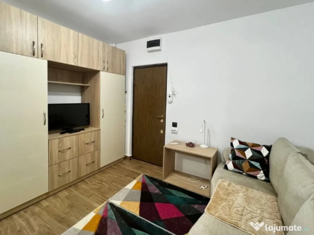 Garsoniera Metrou 1 decembrie 1918 