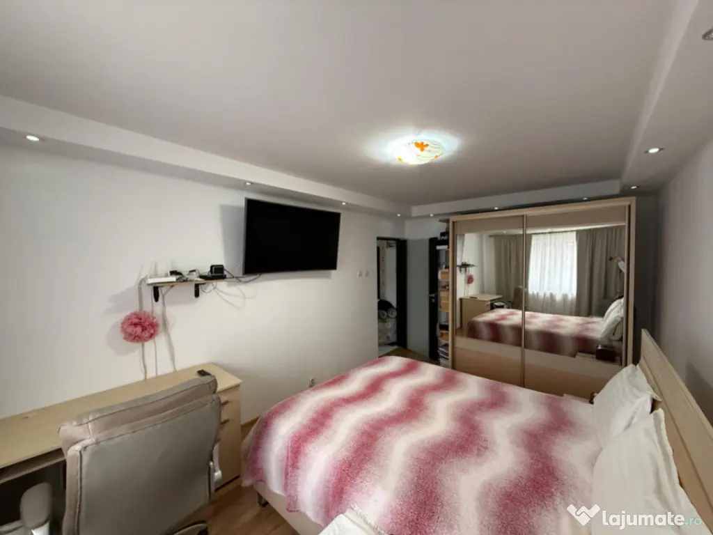 Apartament decomandat de 2 camere, 46 mp, zona Dacia 