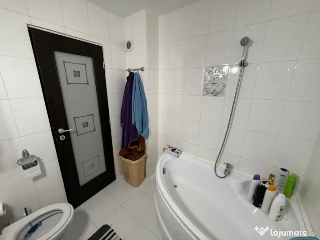 Apartament decomandat de 2 camere, 46 mp, zona Dacia 