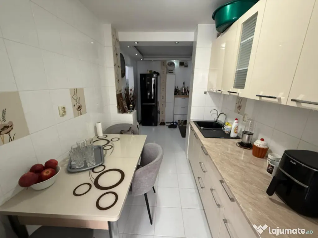 Apartament decomandat de 2 camere, 46 mp, zona Dacia 