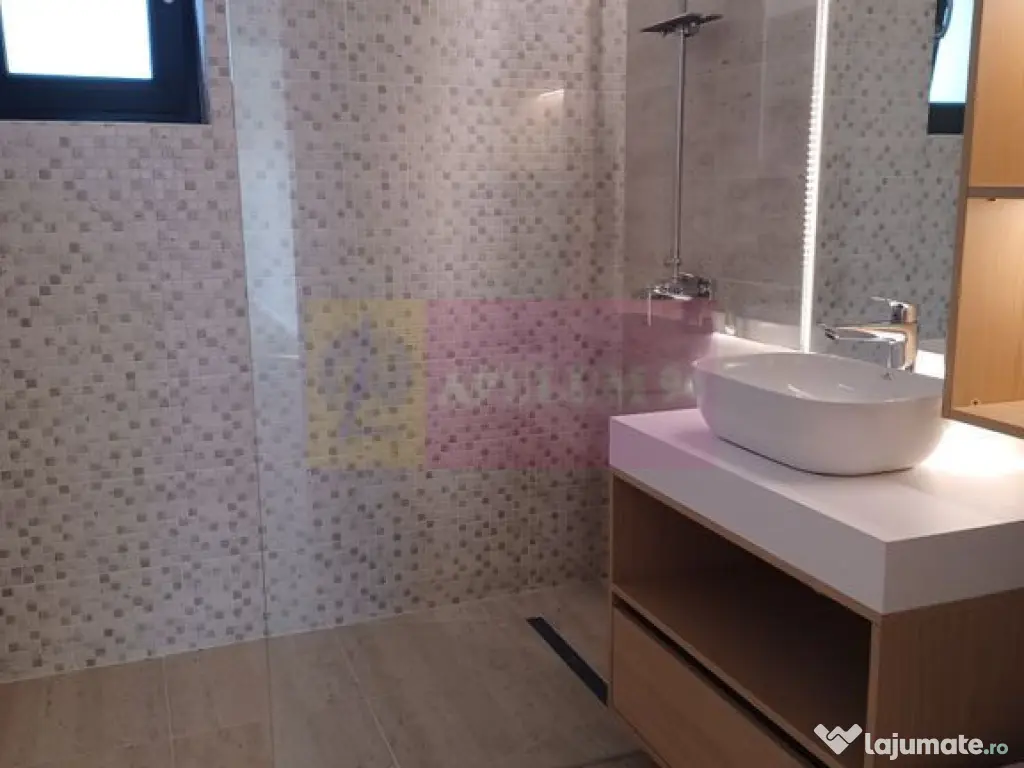 Casă 4 camere 162 mp, 115 utili, curte 505 mp, Săbăreni 