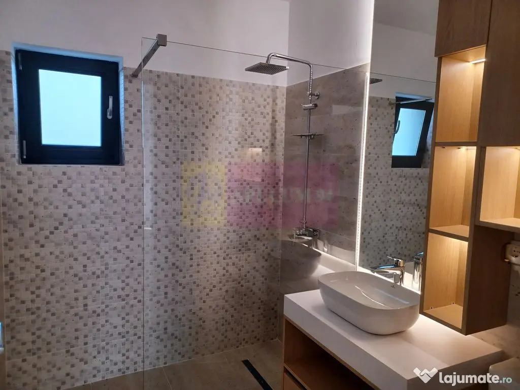 Casă 4 camere 162 mp, 115 utili, curte 505 mp, Săbăreni 