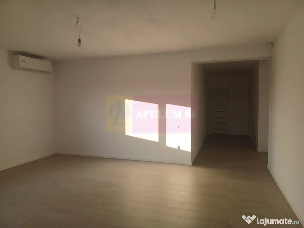 Casă 4 camere 162 mp, 115 utili, curte 505 mp, Săbăreni 