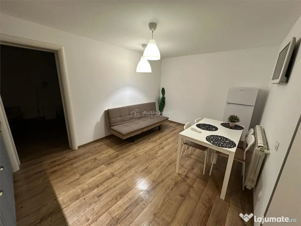 Casa pentru 2 familii - 4 camere - 2 bucatarii - Soseaua Sa 