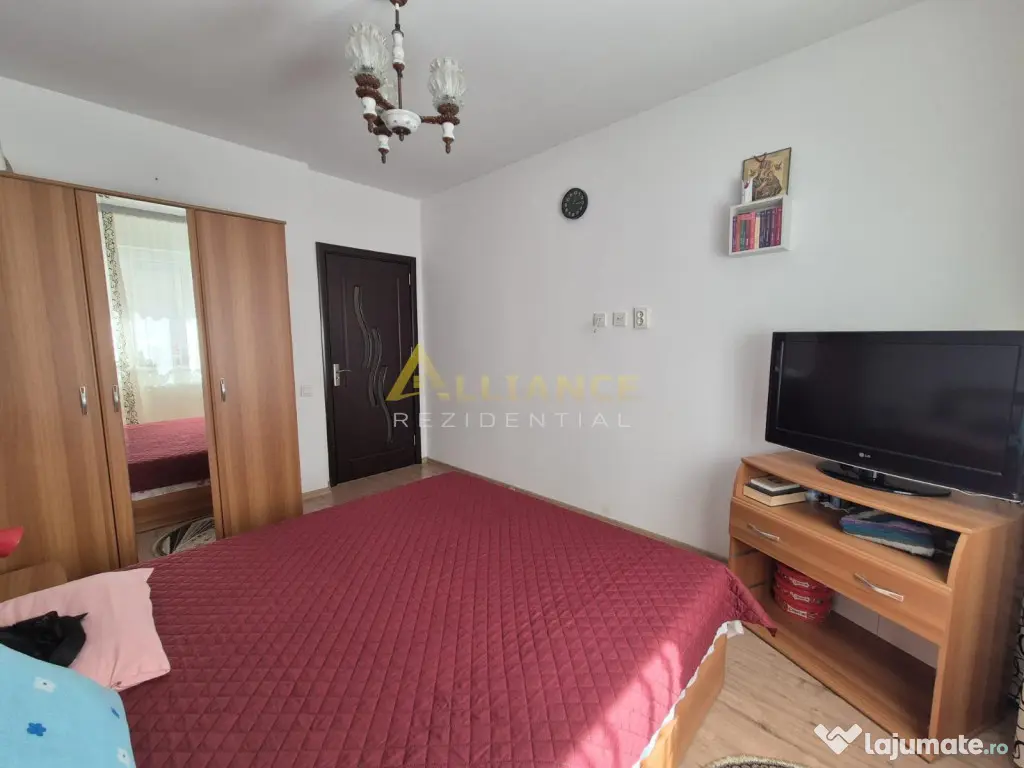 Apartament 2 camere decomandat - Biruintei 