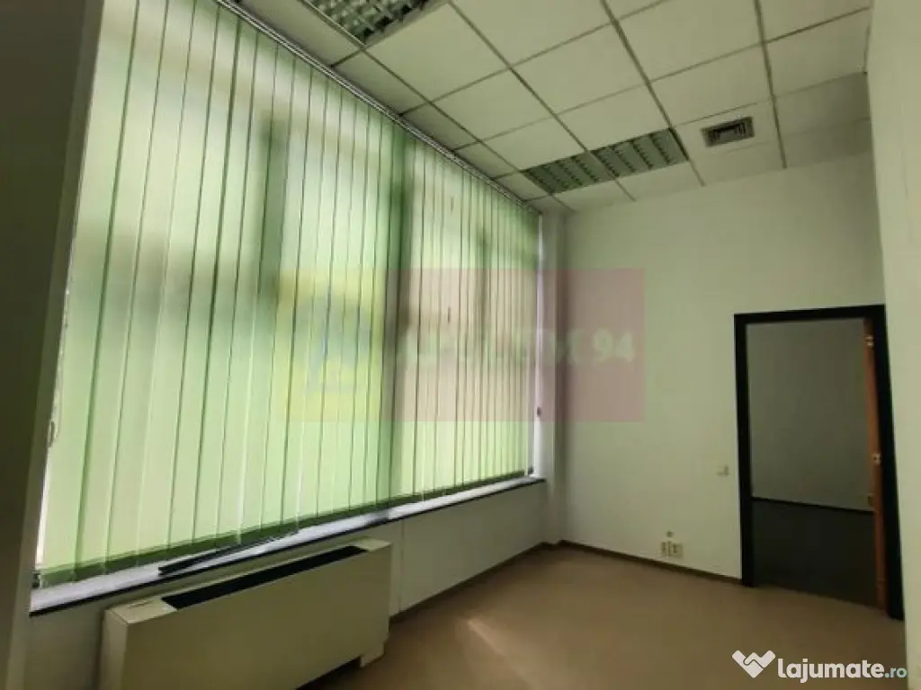 Inchiriere spatiu comercial bd Unirii, vitrina 25ml, stradal 