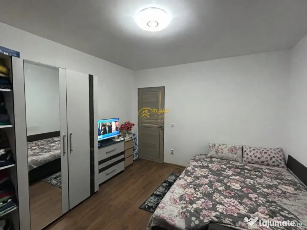 Apartament 3 camere - Podul de Piatră 