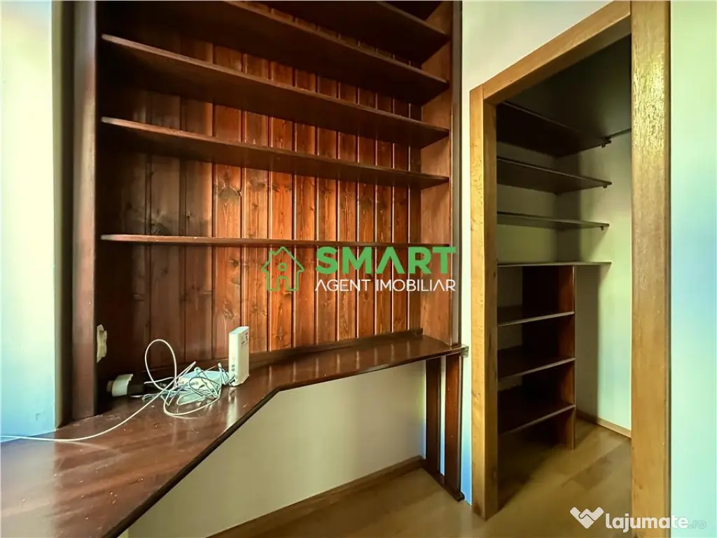 Apartament o camera pentru avocat sau locuinta. Zona Ultrac 