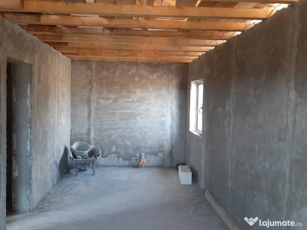 Casă + teren 1000 mp în Istria – vedere la lac sat Istria, județul Constanța 