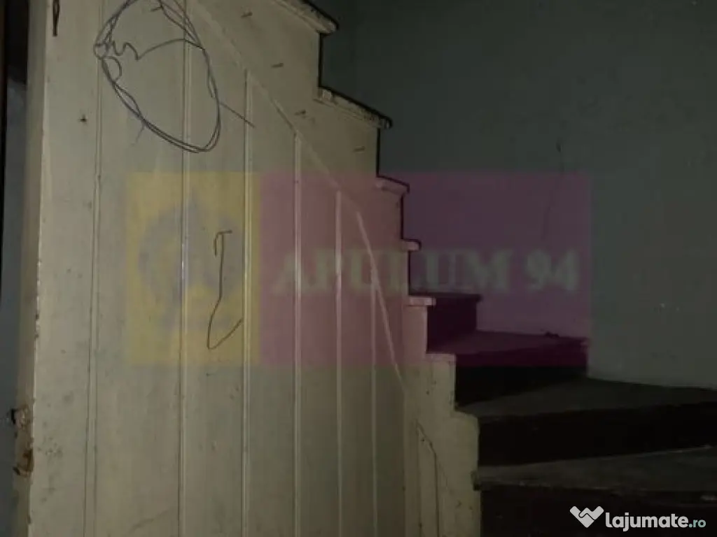 Apartament 6 camere in casa, Campina zona centrala