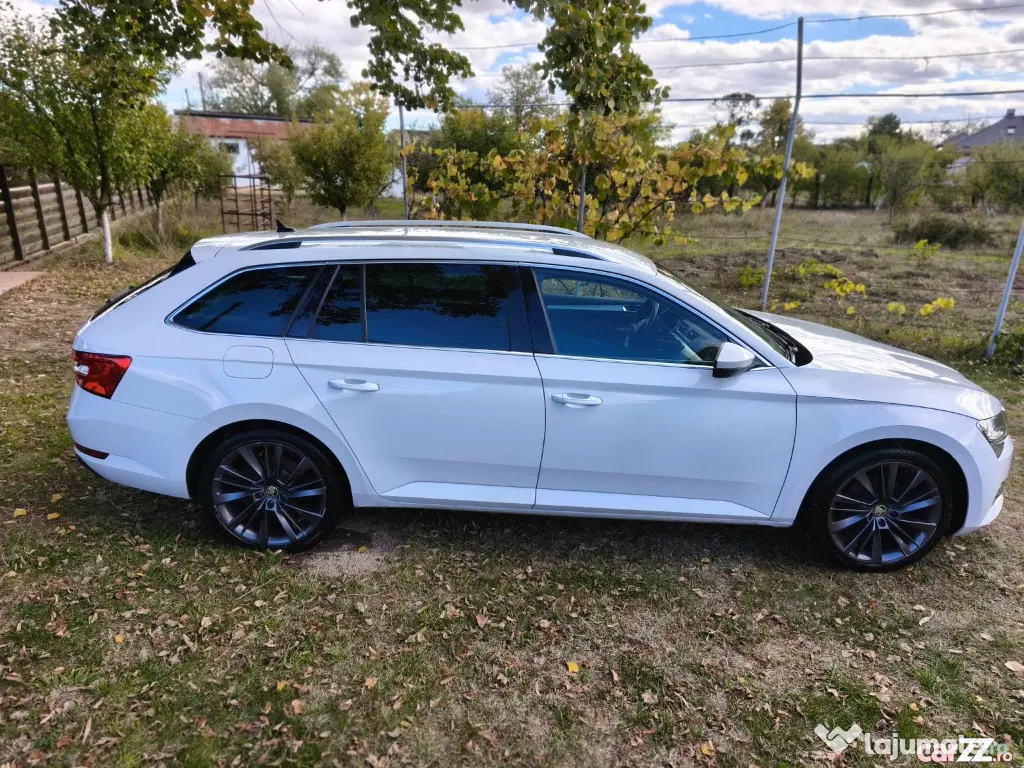 Skoda Superb 4x4 2021 DSG 200 Caii