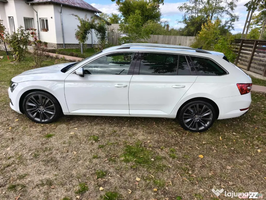 Skoda Superb 4x4 2021 DSG 200 Caii