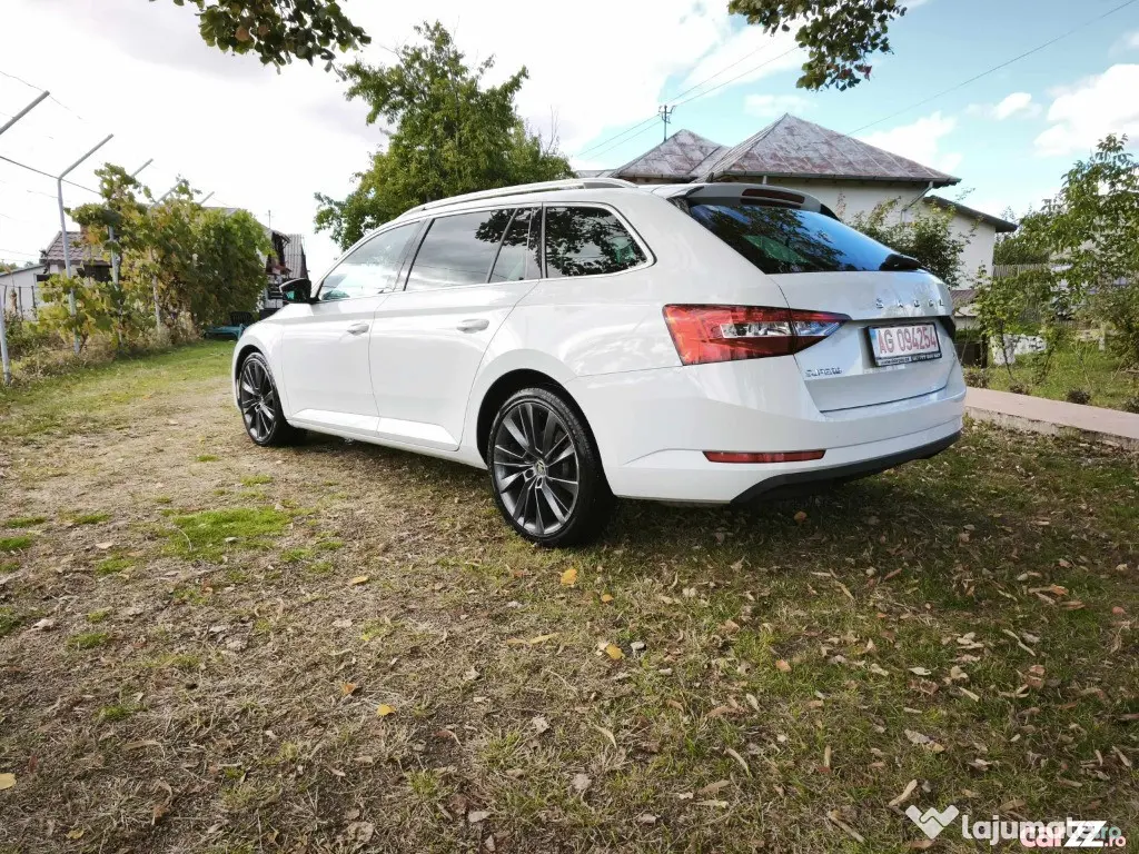 Skoda Superb 4x4 2021 DSG 200 Caii