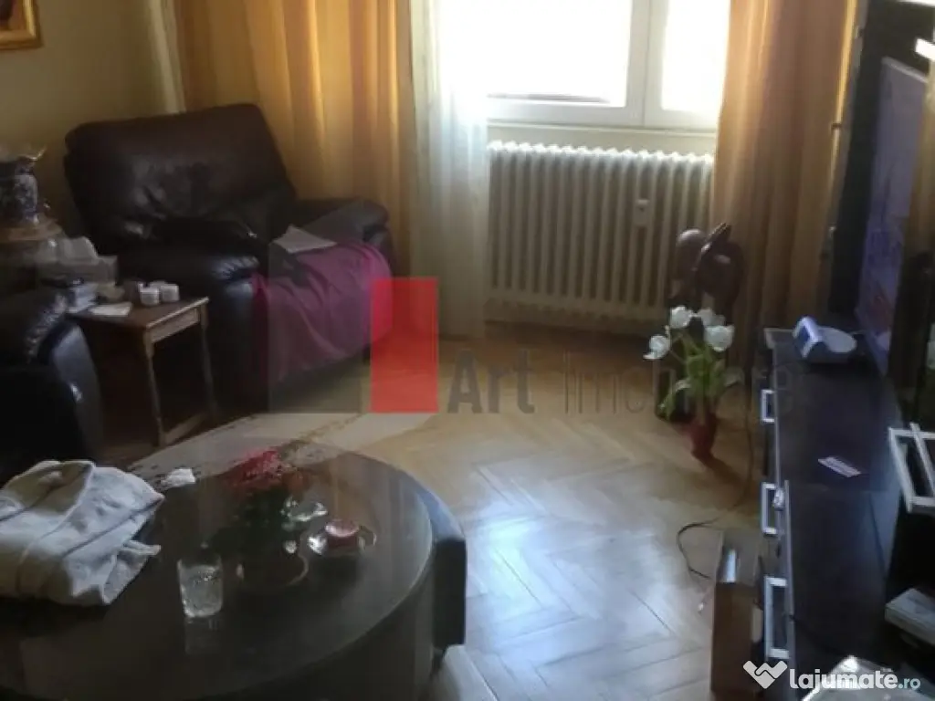 3 Camere Drumul Taberei - V. Ialomitei 