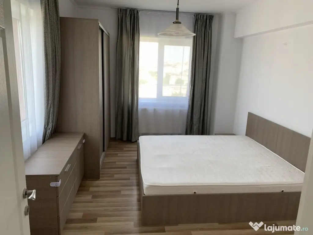 Piata Sudului apartament 3 camere 