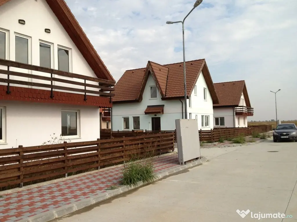 Loturi de teren pentru constructii de case in Paradise Valey