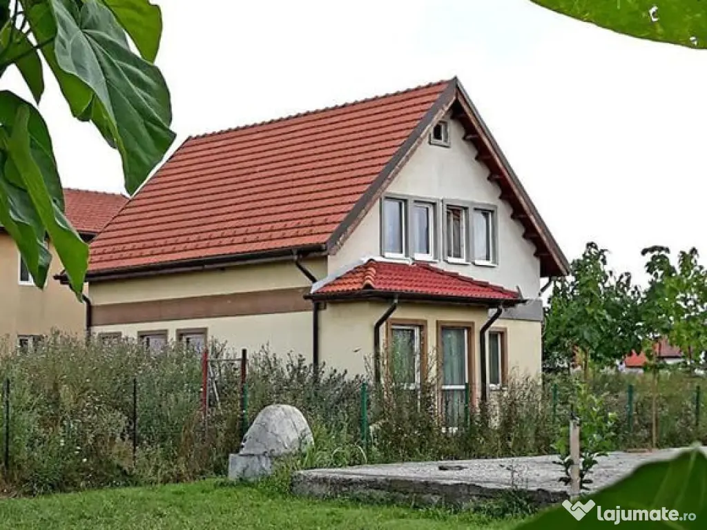 Loturi de teren pentru constructii de case in Paradise Valey