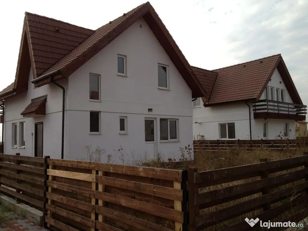 Loturi de teren pentru constructii de case in Paradise Valey