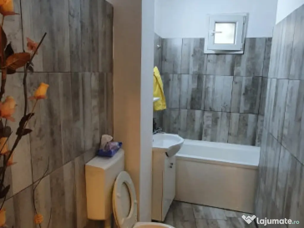 ULTRACENTRAL 2 camere renovat mobilat utilat la 93000 euro 