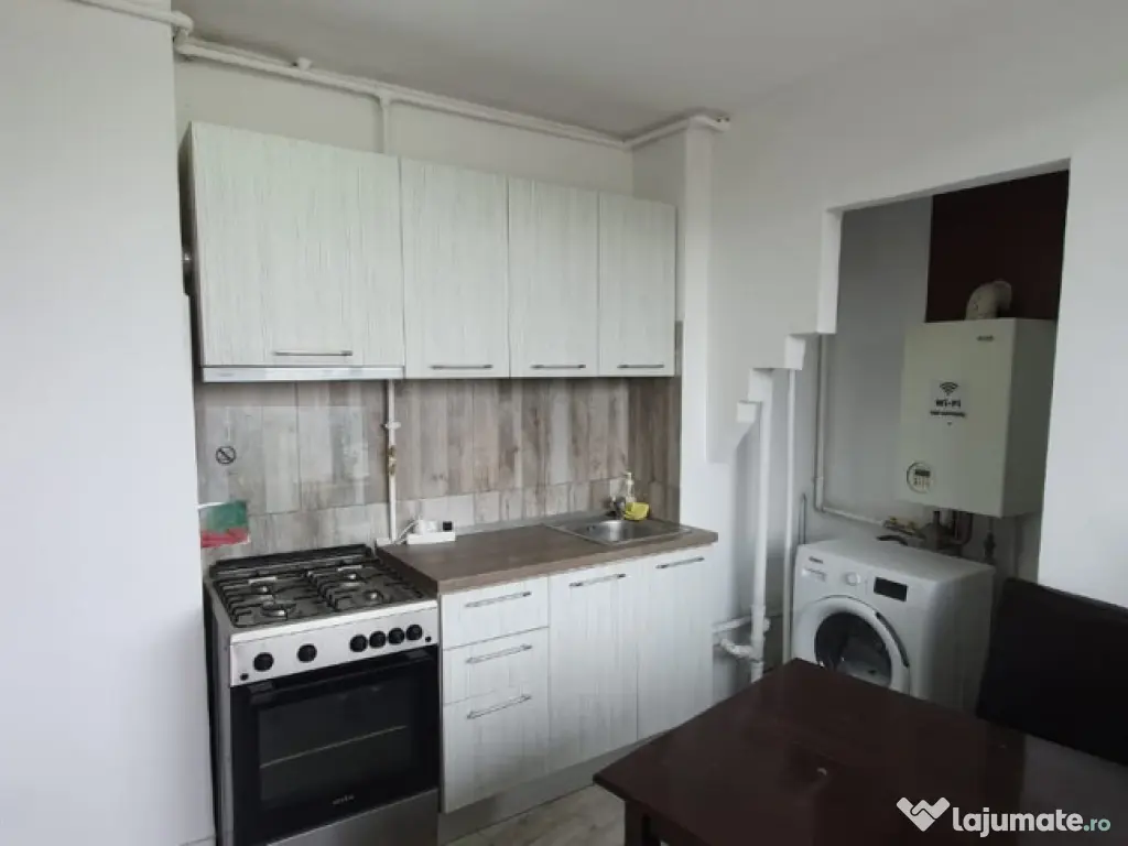 ULTRACENTRAL 2 camere renovat mobilat utilat la 93000 euro 